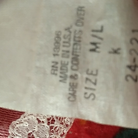 Vintage Avon womans M/L Christmas nightgown - Picture 5 of 5